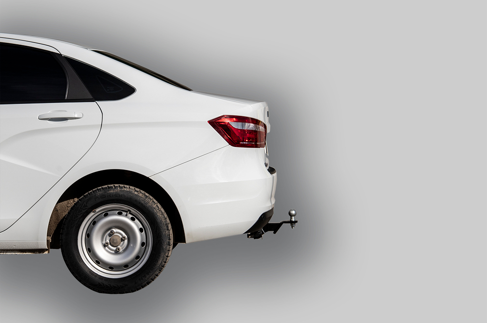 Фаркоп для LADA VESTA (седан, универсал) ( ШАР ВСТАВКА 50*50 ) арт.T-VAZ-41E