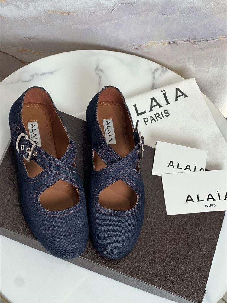 Балетки Alaia