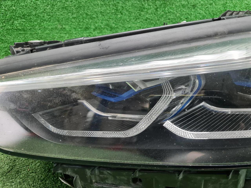 Битая Фара левая BMW 8er G14 G15 G16 (18-22) Laser