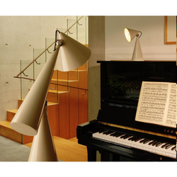 Настольная лампа Pose Portable Putty