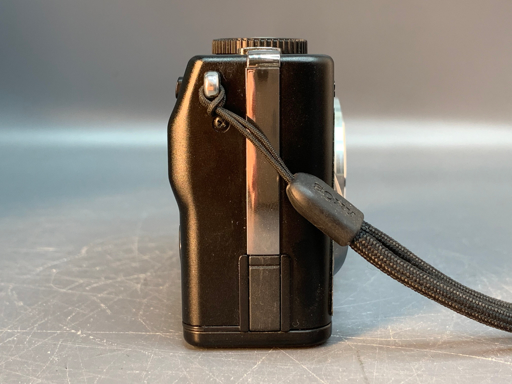 Sony Cyber-Shot DSC-W15
