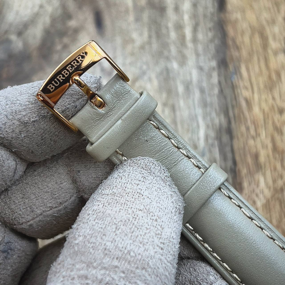 Часы Burberry