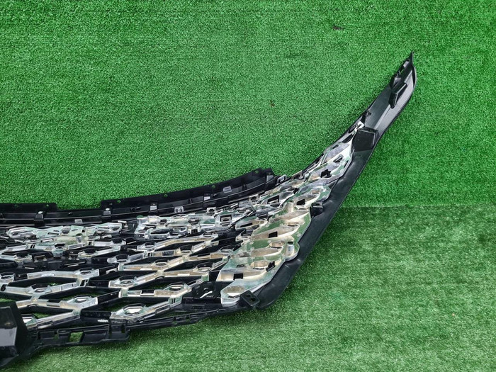 Решетка радиатора Omoda C5 (2022-н.в.)