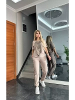 Костюм