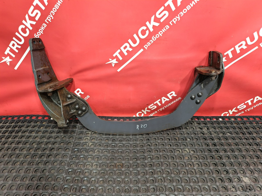 Траверса рамы поперечная