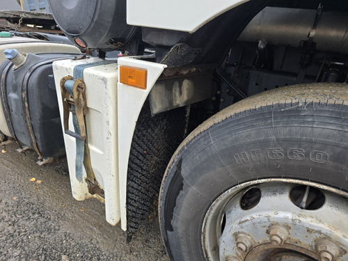 Крыло переднее правое задняя часть