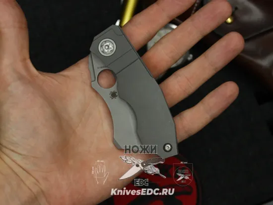 Складной нож Spyderco "Stovepipe" C260TIP - рукоять титан, клинок CPM-20CV