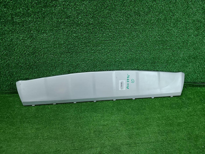 Накладка переднего бампера Geely Atlas Pro (21-нв)