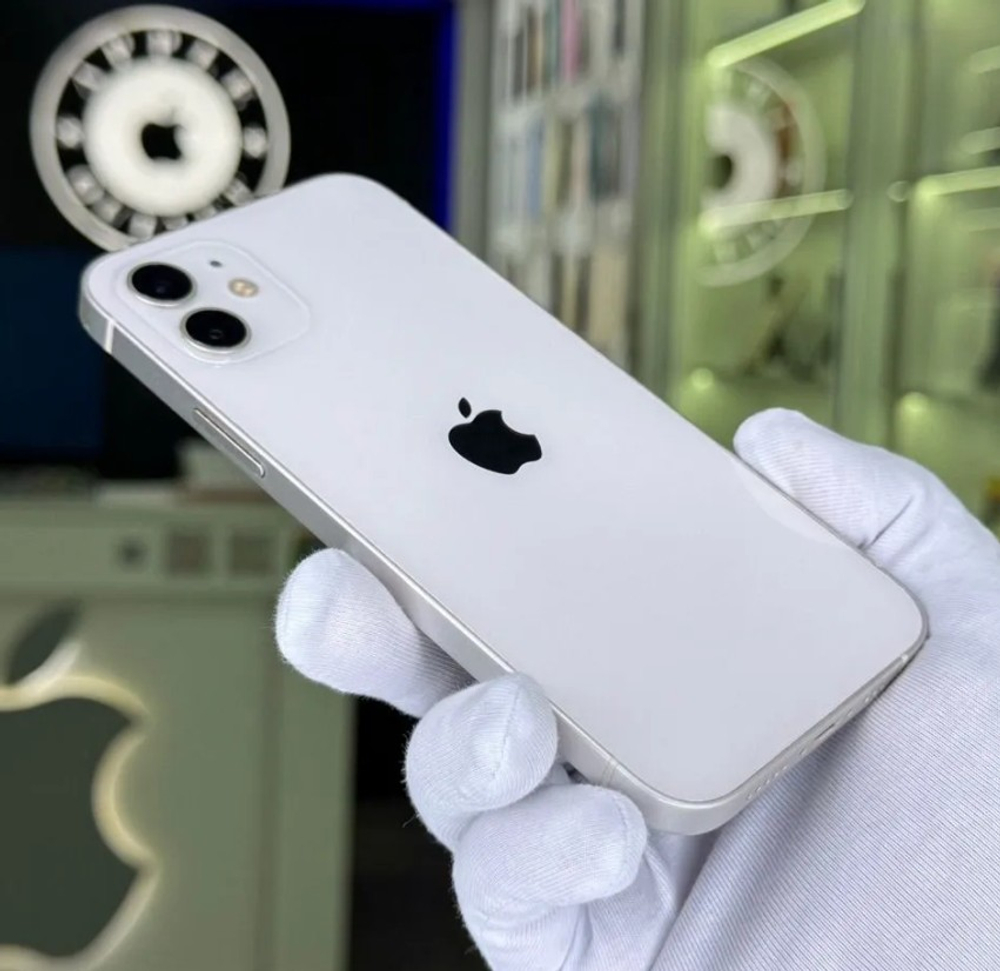 iPhone 12, 128 ГБ б/у