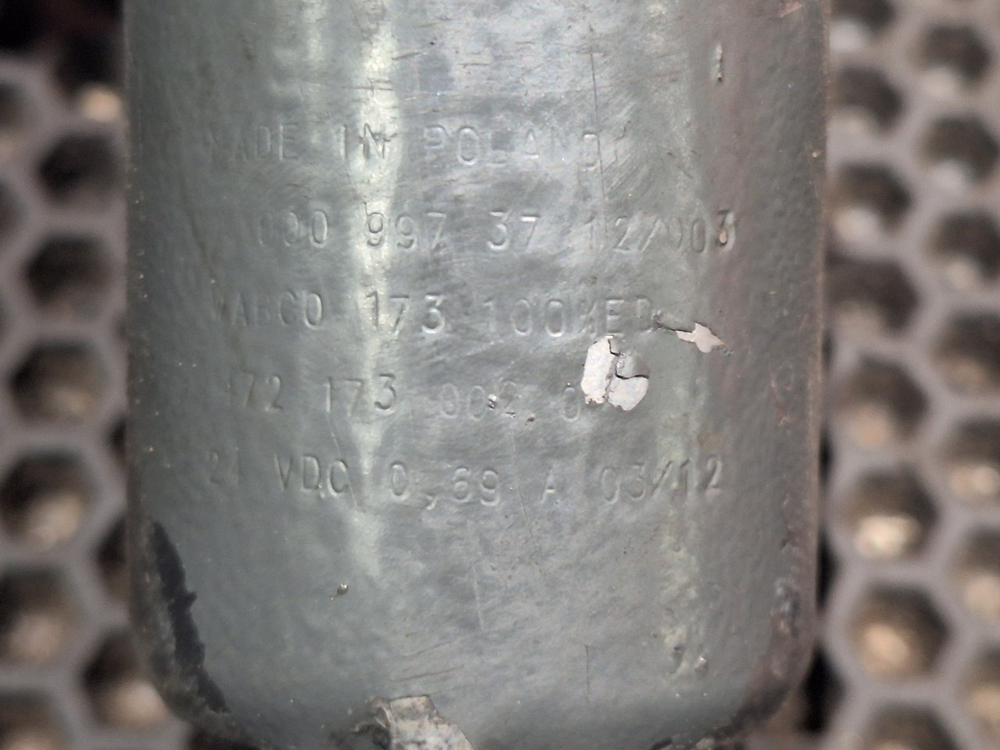 Клапан электромагнитный