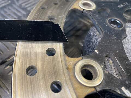 Диски тормозные передние Suzuki GSR400 (GK7DA)