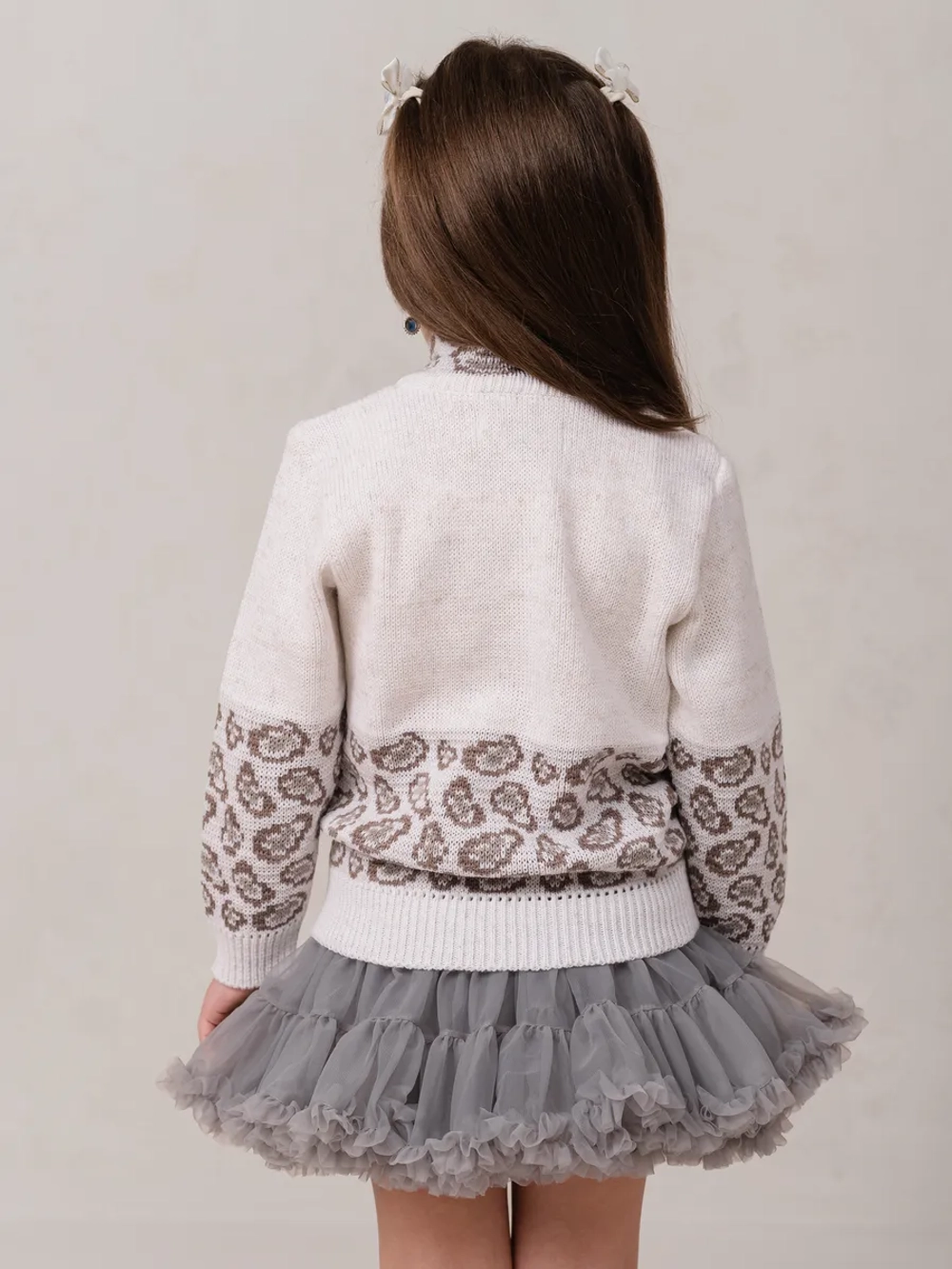 Кофта вязаная