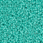 Японский бисер TOHO Round 15/0 (№55), непрозрачный глянцевый