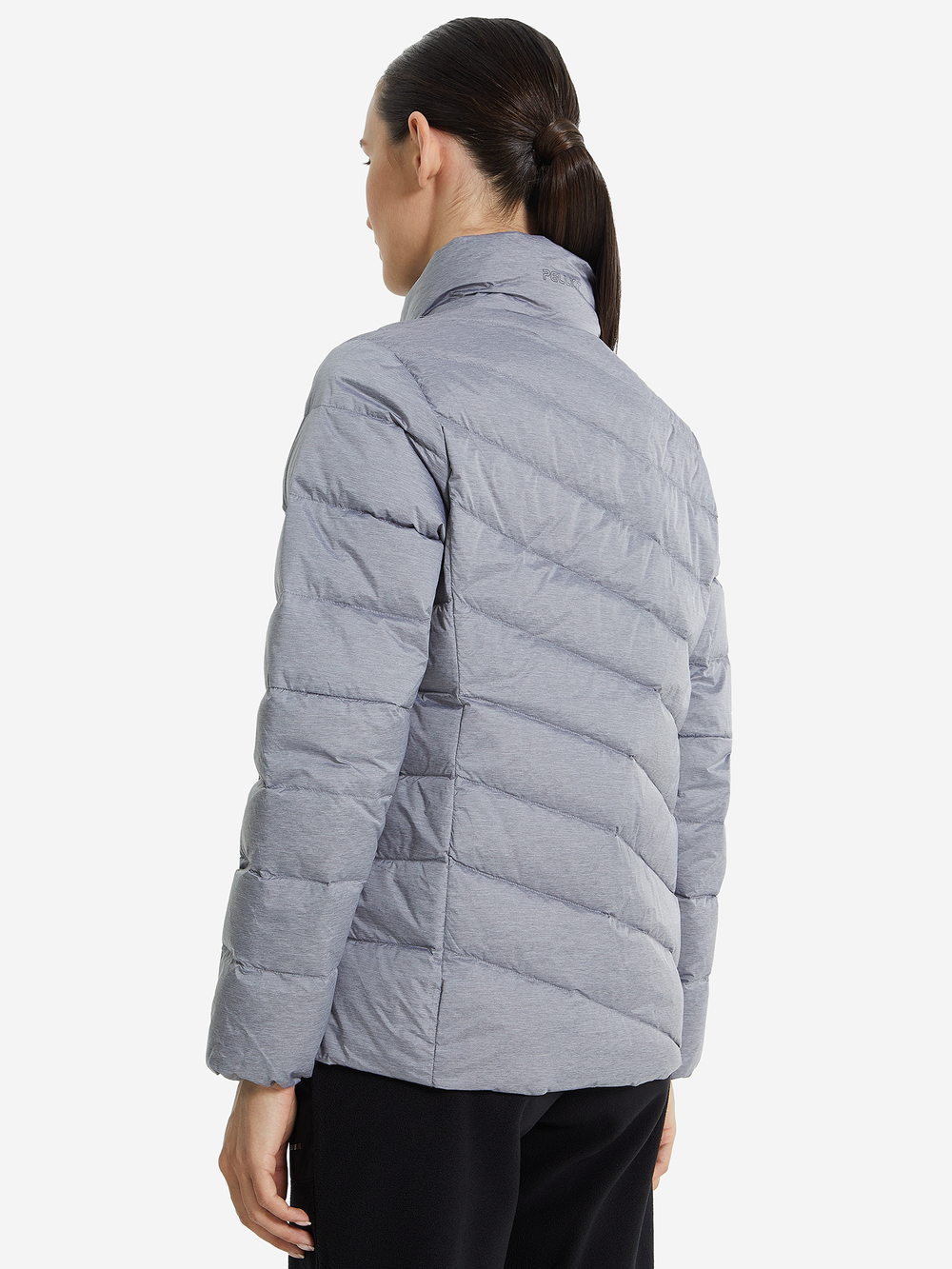 12140802 Куртка пуховая женская Down jacket серый Pelliot