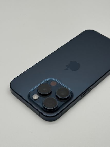 iPhone 15 Pro 128gb Blue Titanium