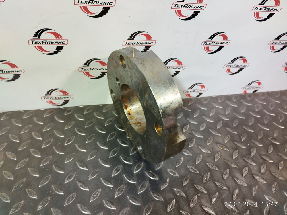 Крышка 134-8948