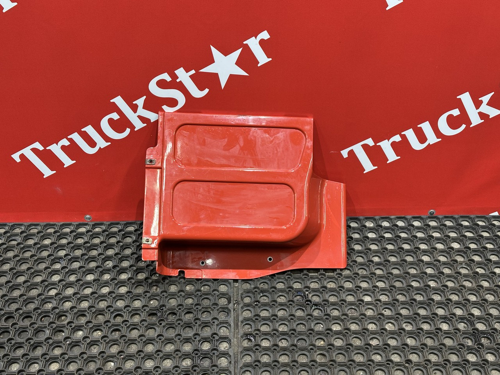 Пыльник кабины правый 2022г.