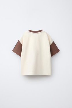 ZARA ФУТБОЛКА В СТИЛЕ КОЛОР-БЛОК, СВЕТЛО-КОРИЧНЕВЫЙ