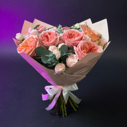 букет пионовидных роз купить в Москве недорого