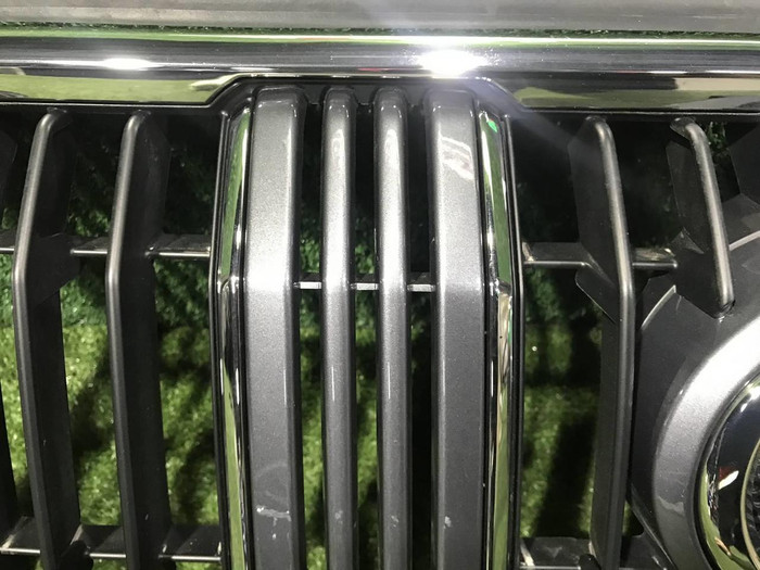 Решетка радиатора Toyota Land Cruiser Prado 150 (2017-н.в.)