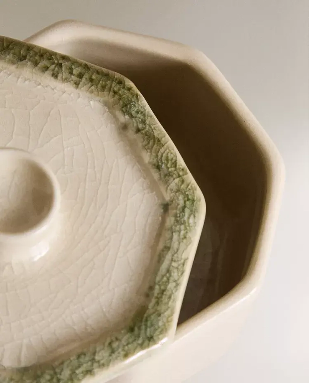 ZARA HOME КЕРАМИЧЕСКАЯ САХАРНИЦА С КРЫШКОЙ, ЗЕЛЕНЫЙ