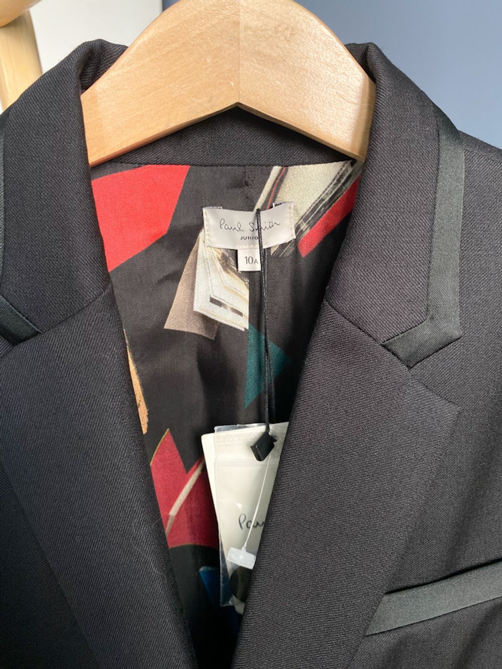 Новый костюм Paul Smith, 140