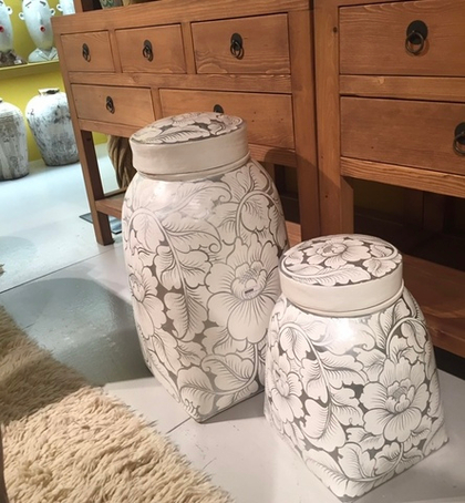 Ваза с крышкой 64 см