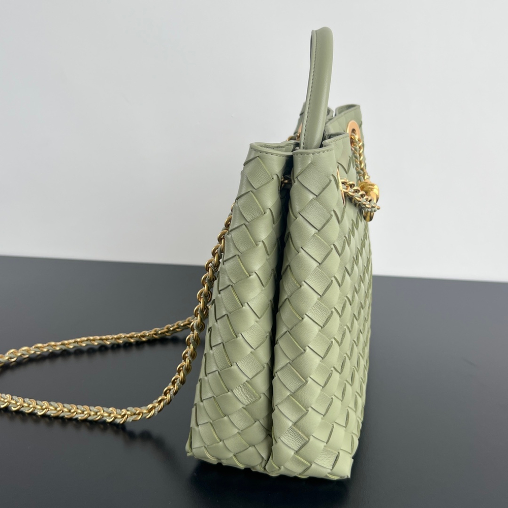 Bottega Veneta Medium Andiamo 32 cm