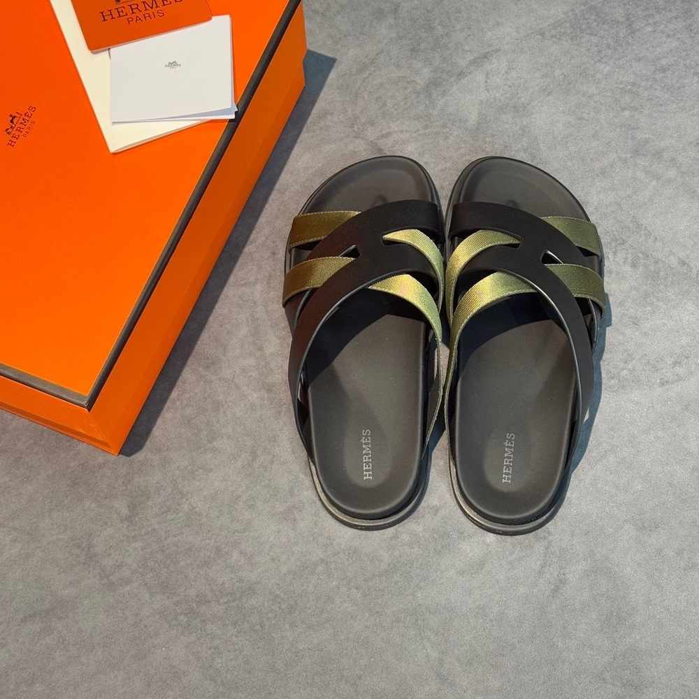 Шлепанцы Hermes