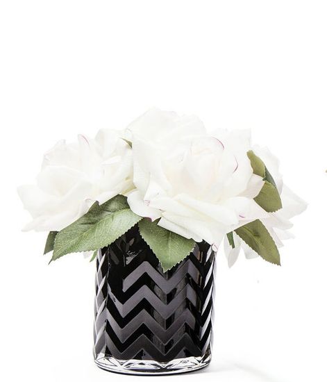 Букет бледно-розовых роз в вазе "ёлочка", Cote Noire