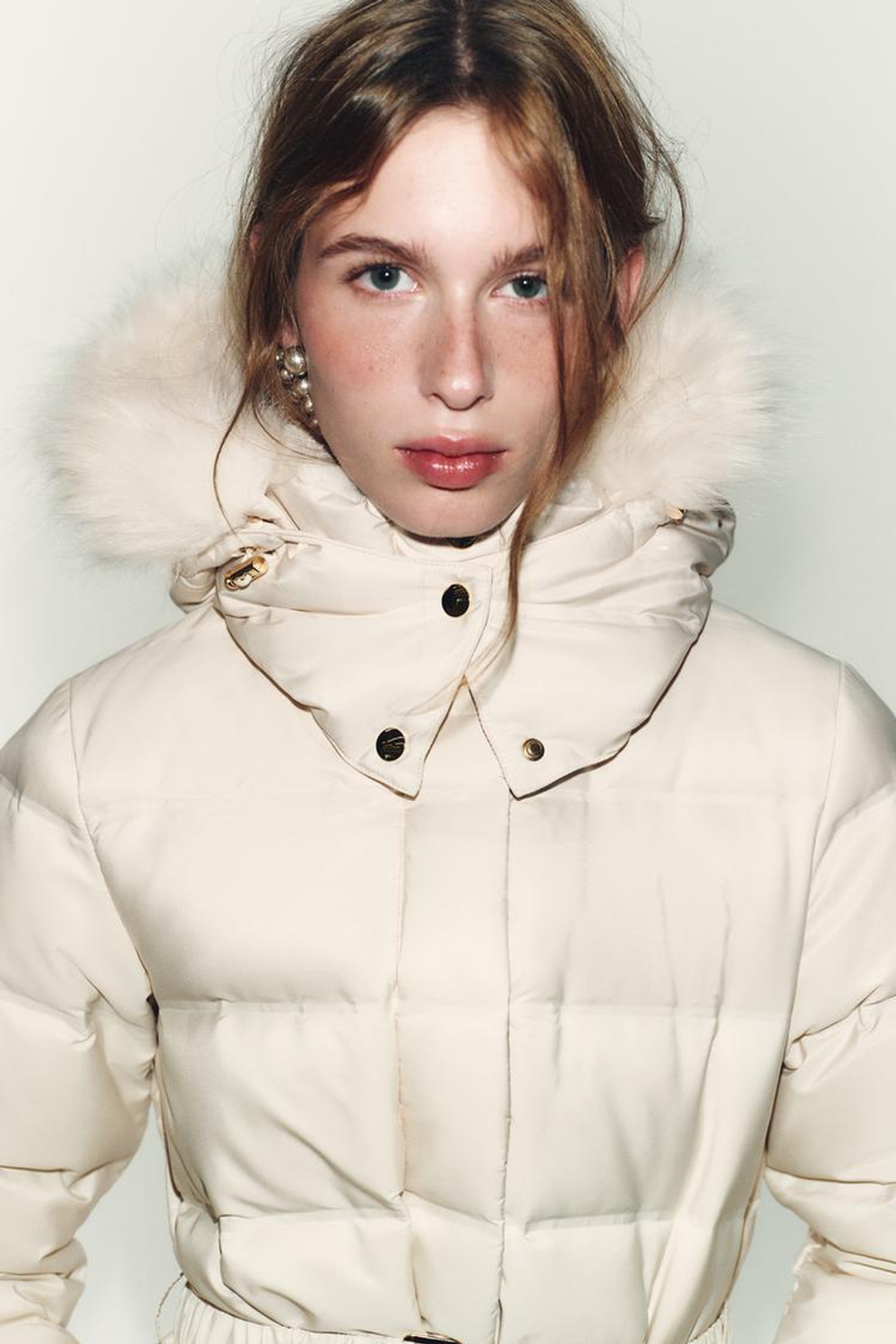 ZARA ПУХОВИК С КАПЮШОНОМ WATER REPELLENT WINDPROOF, ЭКРЮ