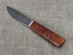 Шкуросъемный нож "Якут" с кованым долом, дамасская сталь, рукоять мореная карельская береза