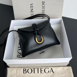 Bottega Veneta Baby Liberta 24 cm