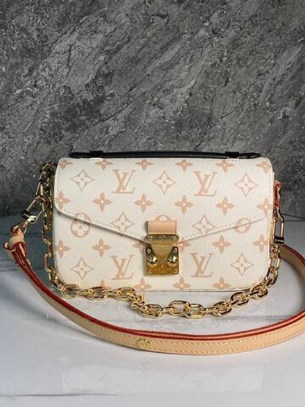 Сумка Louis Vuitton