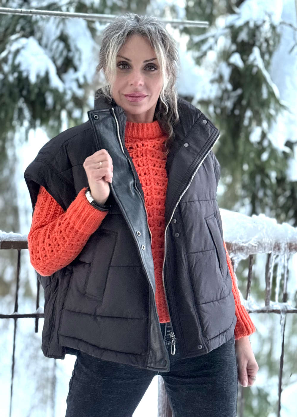 Жилет на синтепоне/черный