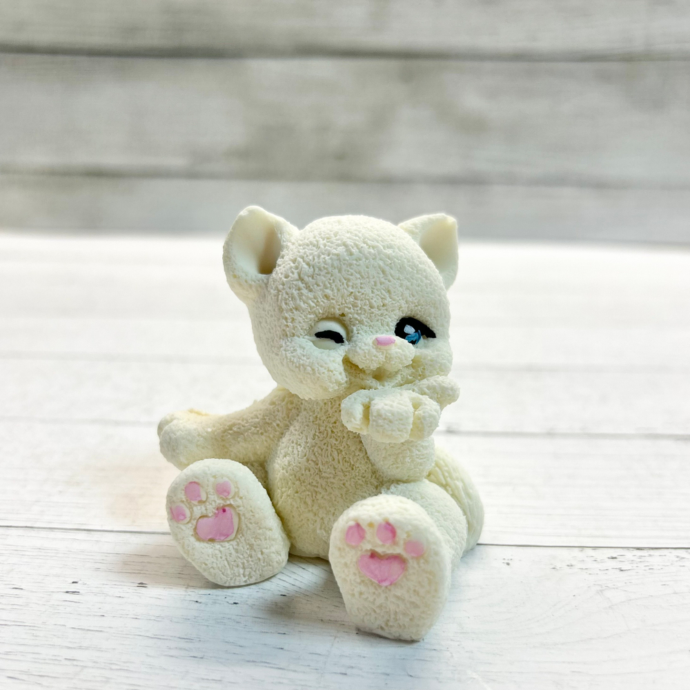 Фигурка из шоколадной глазури "Котик"