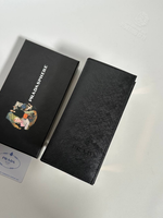 Бумажник Prada