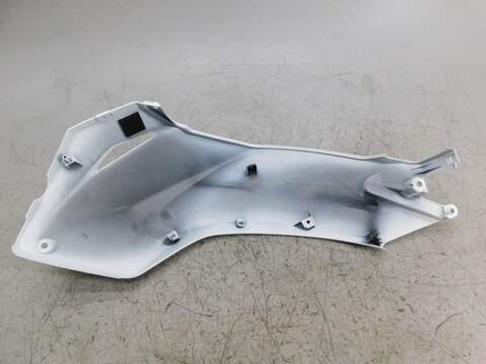 Пластик бака правый Honda NC700S NC750S RC61 RC70 64201-MGS-D100