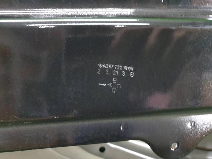 Дверь передняя правая Mercedes CLS c257 (17-23)