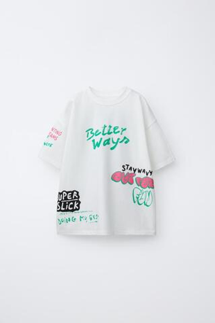 ZARA ФУТБОЛКА С ПРИНТОМ ГРАФФИТИ, БЕЛЫЙ