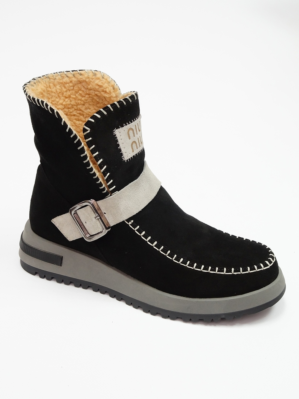 Ботинки женские зимние