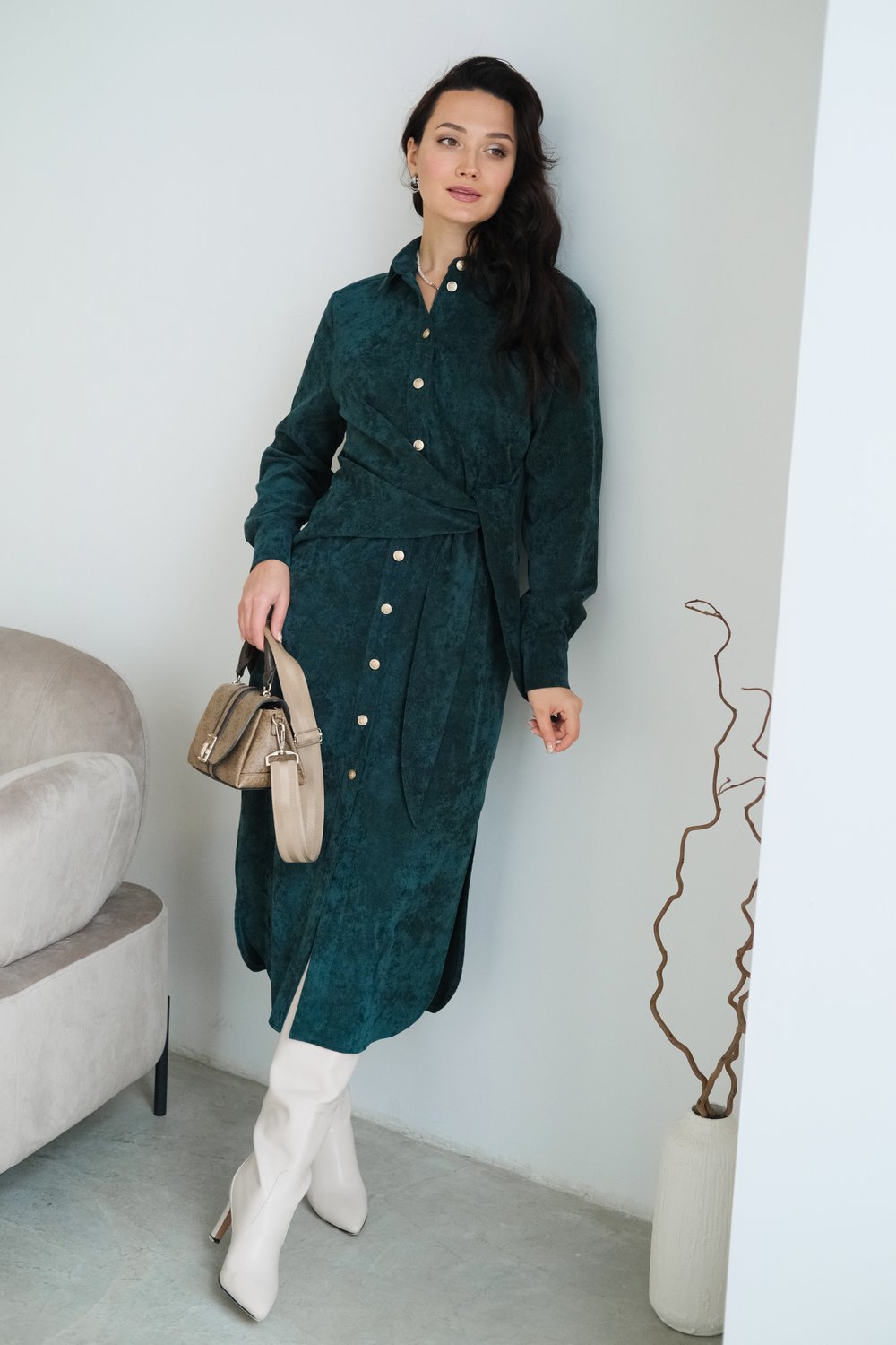 Платье с драпировкой из микровельвета