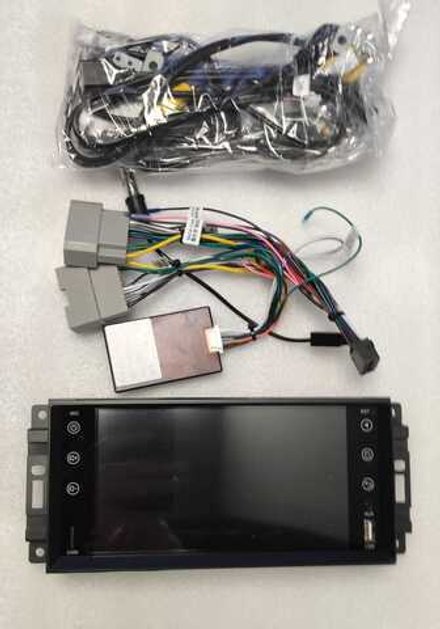 Магнитола для Jeep, Dodge, Chrysler 2006-2015 (207x98мм) - Carmedia MKD-7145-S10 Android 12, ТОП процессор, 4Гб+64Гб, CarPlay, SIM-слот