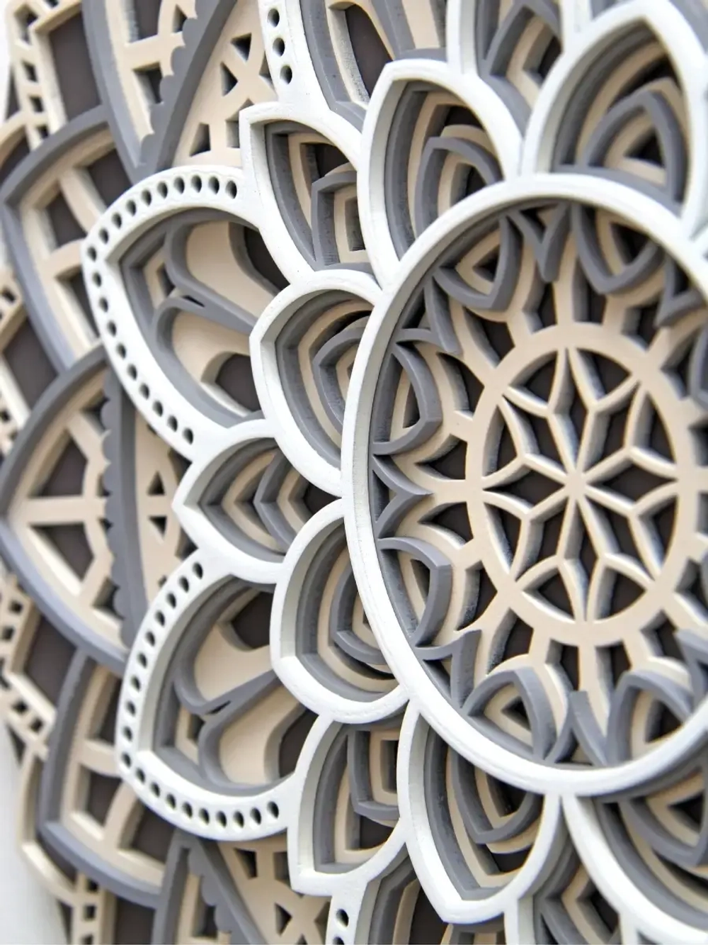 Декорация настенная