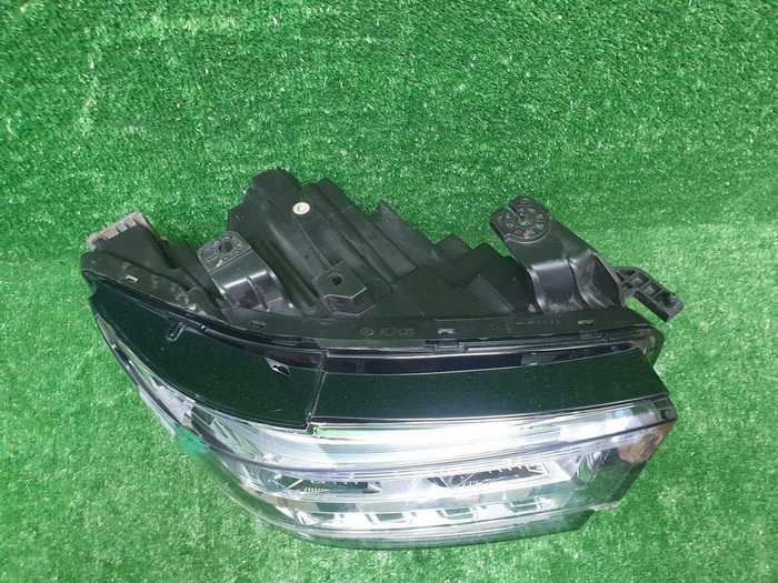 Фара правая Tank 500 (2021-н.в.) LED