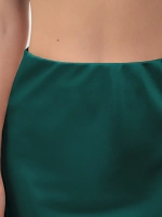 Весенняя юбка атласная плотная, изумрудная, на резинке,