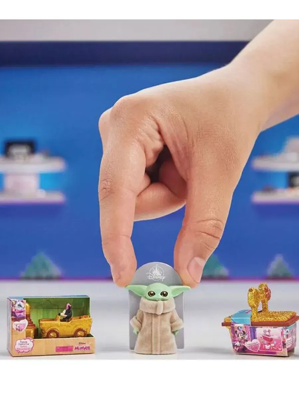 Шар 5 сюрпризов Зуру Mini Brands Surprise Дисней 2 серия Zuru
