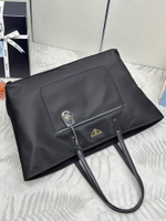Prada Re-Edition 1978 Large Tote Bag