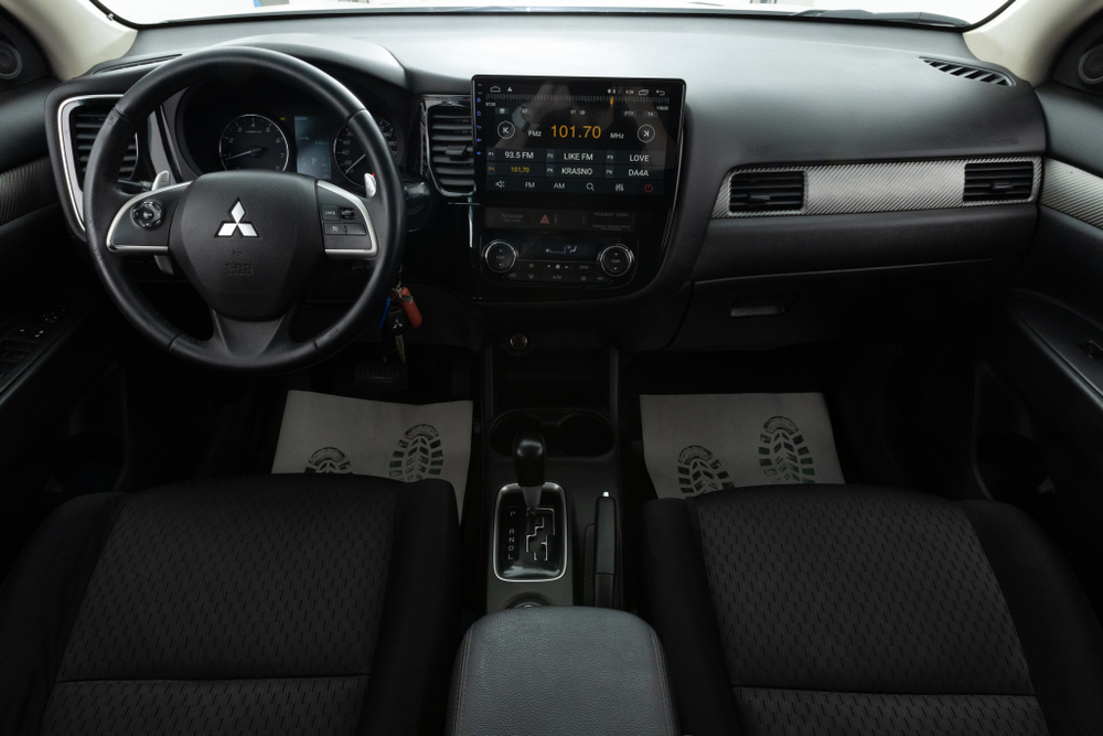 Mitsubishi Outlander, 2012 год