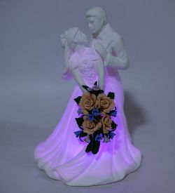 Pavone JP-186/13 Статуэтка с подсветкой «Молодожены»